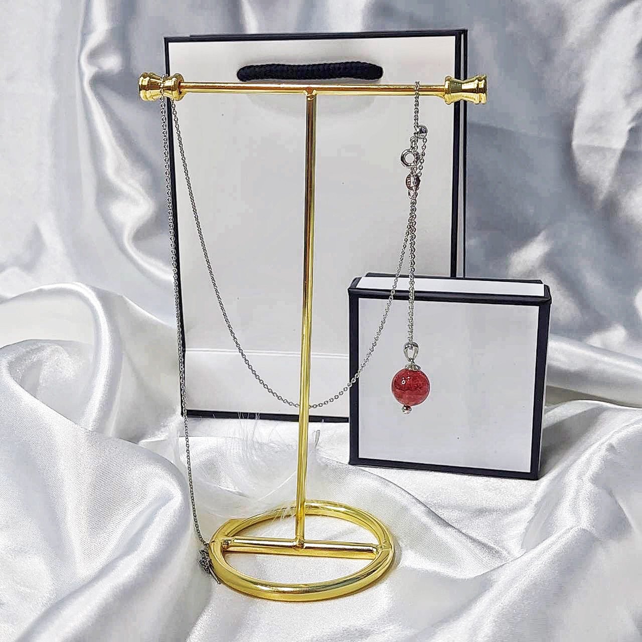 天然草莓晶項鍊